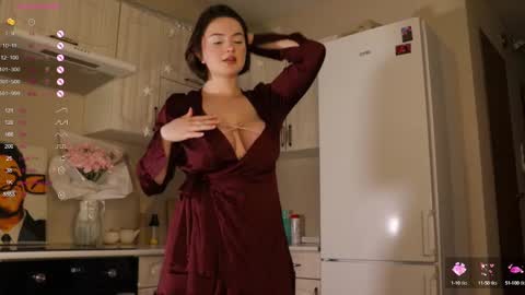 Snapshot of pleasant_fun chatting on 02/10/25, 01:11 Pleasant My links are just below online show from 02/10/25, 01:11