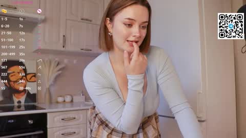 Snapshot of pleasant_fun chatting on 09/11/25, 09:53 Pleasant My links are just below online show from 09/11/25, 09:53