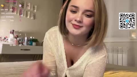 Snapshot of pleasant_fun chatting on 10/03/25, 07:33 Pleasant My links are just below online show from 10/03/25, 07:33