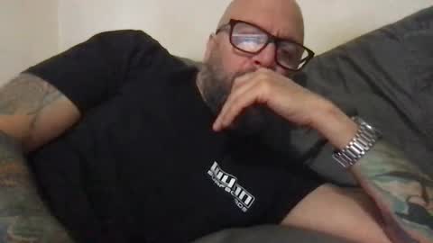 Snapshot of pleasesitonmycock chatting on 01/23/25, 06:35 PleaseSitOnMyCock online show from 01/23/25, 06:35