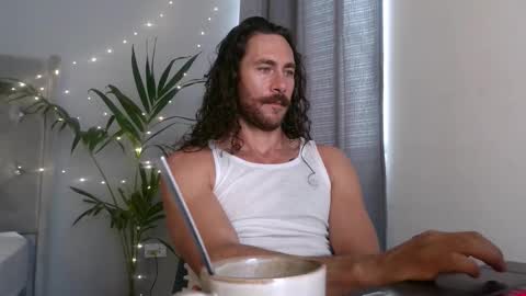 Snapshot of pleasurea chatting on 11/24/25, 03:56 pleasure online show from 11/24/25, 03:56