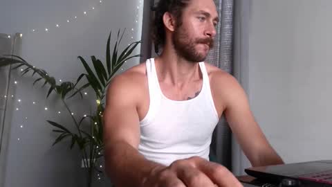 pleasure online show from 12/03/25, 01:31