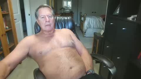 pleeeezeher online show from 10/26/25, 03:40