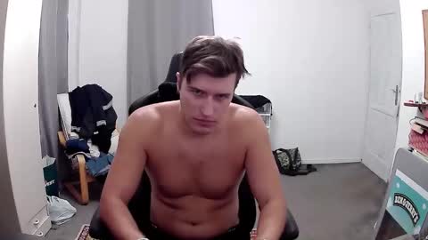 plkrisztian online show from 10/02/25, 07:54