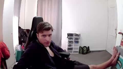 plkrisztian online show from 04/08/26, 01:55