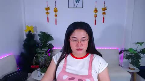 Ploysai online show from 04/21/26, 01:42