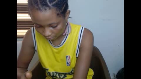 plumnjuicyx online show from 12/17/25, 07:14