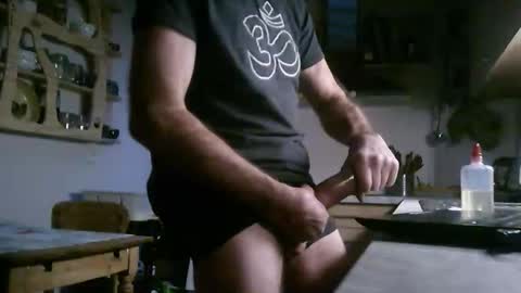 Snapshot of plus84u chatting on 01/09/26, 03:48 Fratzz online show from 01/09/26, 03:48