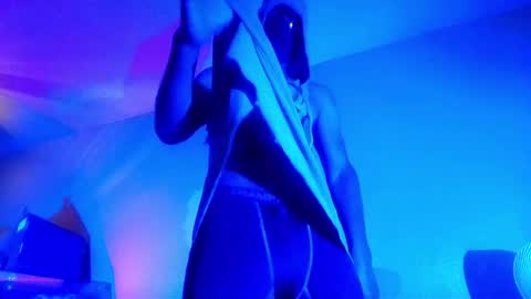 StraightPlush online show from 05/21/26, 11:23