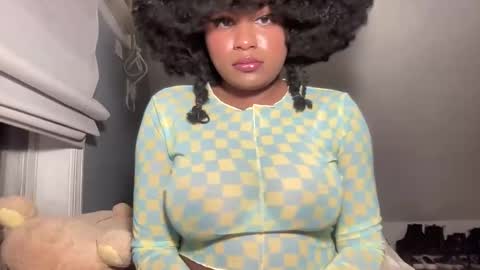 Snapshot of plushicore chatting on 02/25/26, 05:50 stariette online show from 02/25/26, 05:50