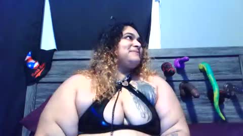 Panda baby online show from 10/31/25, 04:13