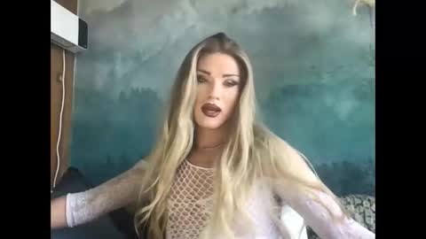 Pluto pullin online show from 04/09/26, 02:33