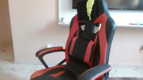 pocahontas online show from 12/20/25, 09:27