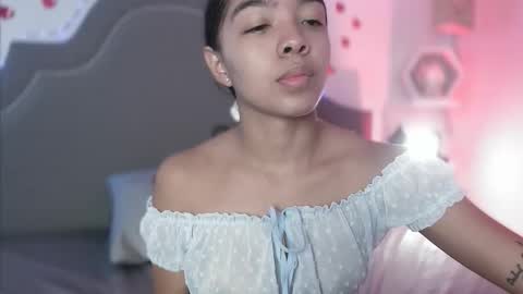 Pocahontas online show from 11/12/25, 11:21