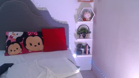 Pocahontas online show from 03/27/26, 04:18