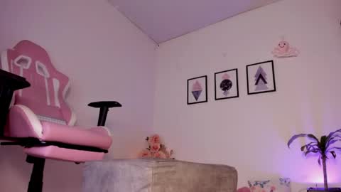 Jasmine online show from 05/02/26, 03:00