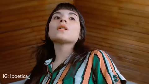 Snapshot of poeeticaa_ chatting on 12/21/24, 12:09 IG ipoetica online show from 12/21/24, 12:09