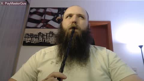 Snapshot of polar_bear91 chatting on 09/29/25, 02:16 Bear online show from 09/29/25, 02:16