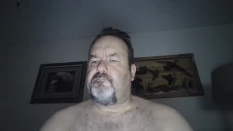 Snapshot of polarisman74 chatting on 01/13/25, 02:18 polarisman74 online show from 01/13/25, 02:18