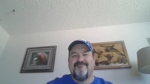 Snapshot of polarisman74 chatting on 02/26/25, 05:39 polarisman74 online show from 02/26/25, 05:39