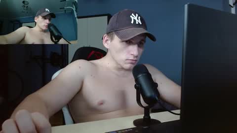 Poliglotjoe2 online show from 01/10/26, 01:07