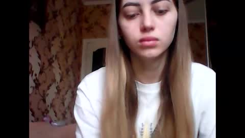 polik21229 online show from 04/29/26, 07:56