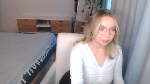 PolinaJones online show from 11/21/25, 11:20