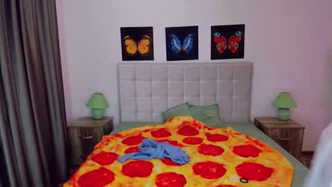 Polina online show from 01/17/25, 08:13