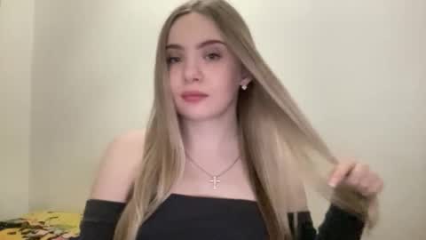 polishangel222 online show from 02/26/26, 04:39