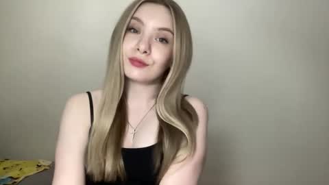 polishangel222 online show from 05/19/26, 06:58