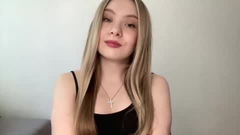 polishangel222 online show from 05/20/26, 02:34