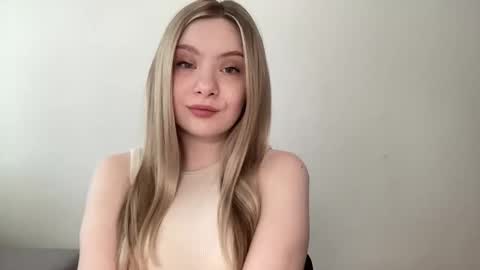 polishangel222 online show from 05/22/26, 11:49