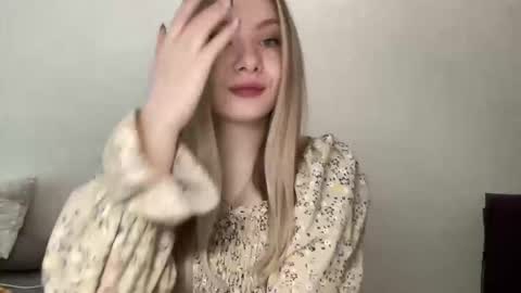 polishangel222 online show from 05/31/26, 11:28