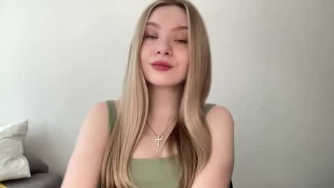 polishangel222 online show from 06/05/26, 01:06