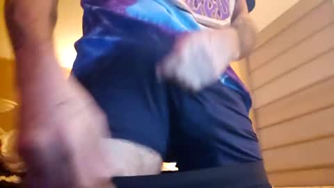 jaws online show from 02/23/25, 01:32