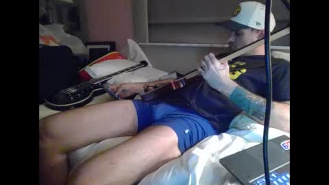 jaws online show from 09/28/25, 04:51