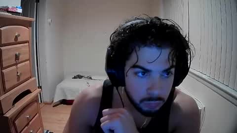 Snapshot of polk80 chatting on 11/18/25, 04:06 POLK online show from 11/18/25, 04:06