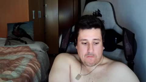 Pollito online show from 01/11/25, 03:52