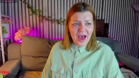 Polly online show from 02/20/26, 01:35