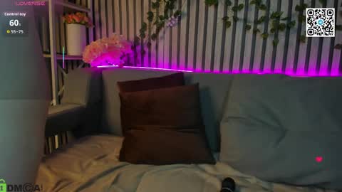 Polly online show from 03/16/26, 05:44