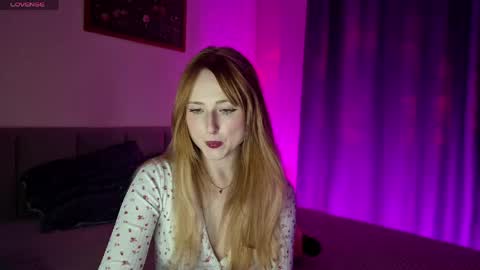 polly_candyy online show from 04/10/26, 03:06