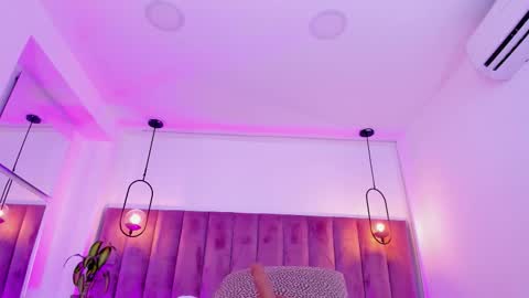 POLLY online show from 03/18/26, 11:02