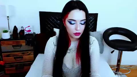 Polly online show from 12/16/24, 03:19