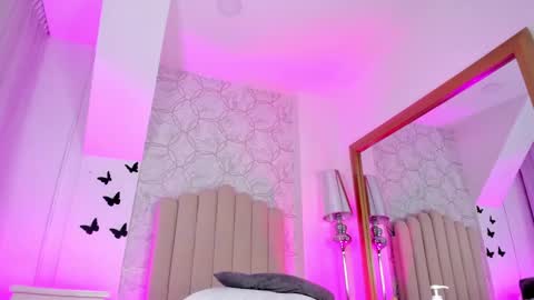 Carolina online show from 02/08/25, 06:33