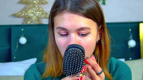 Polly online show from 12/26/24, 03:38