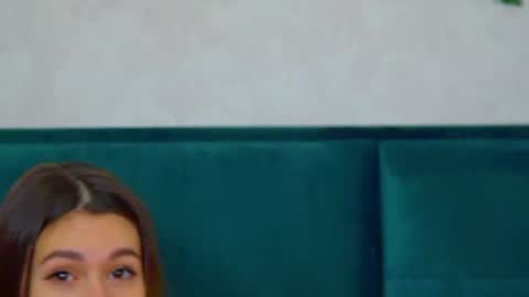 Polly online show from 02/08/25, 10:19