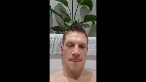 Snapshot of polsenos chatting on 01/15/26, 10:02 polsenos online show from 01/15/26, 10:02