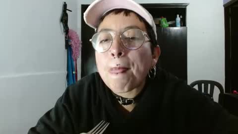 Poly online show from 01/17/25, 04:17