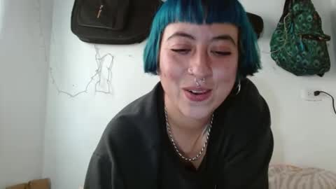 Poly online show from 03/18/26, 09:07