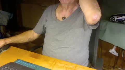 pomme1949 online show from 02/02/25, 02:34